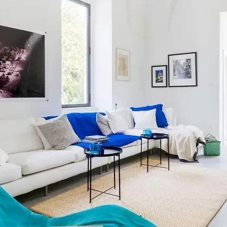 Modern For 14 People بيت للعطل سان كاتالدو