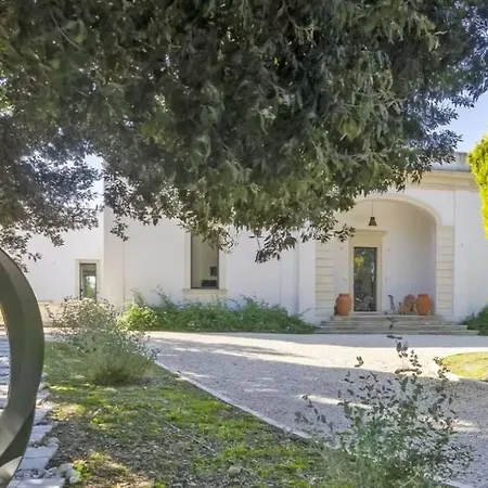 Modern For 14 People بيت للعطل سان كاتالدو
